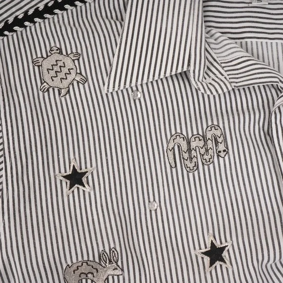 90's Vintage Stud3 Connection w/ Rabbit, Turtle, Snake, Star Patches Size Small - Picture 7 of 8